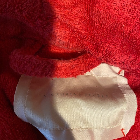 Victoria’s Secret robe small red vintage - Picture 9 of 10